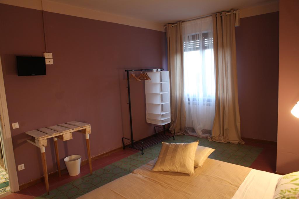 Duomo House Hotel Pisa Habitación foto